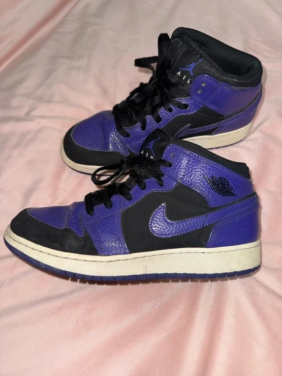 Nike Air Jordan 1 Mid Black Dark Concord Purple Sneakers Shoes 7Y Men’s 7 - Picture 3 of 12